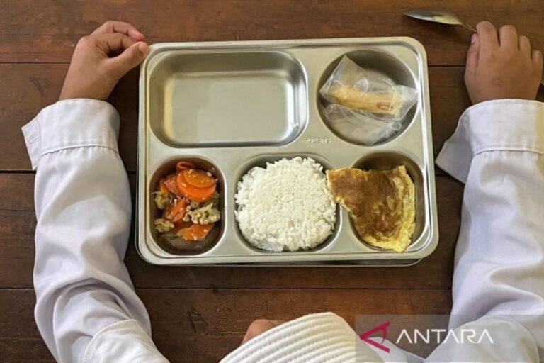 Pemda Perkuat Evaluasi, Program MBG Terus Dijalankan dengan Standar Aman