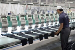 Ekonom Apresiasi Pemerintah Dukung Penghapusan Sistem Outsourcing untuk Buruh