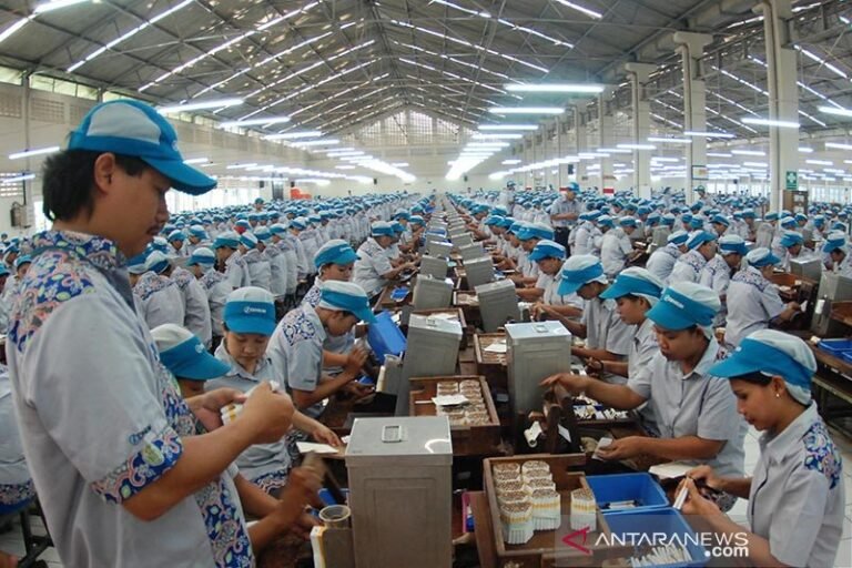 Serikat Pekerja Sambut Positif Rencana Penghapusan Outsourcing