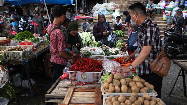 Pemerintah Dorong Strategi Investasi dan Daya Beli untuk Perkuat Fondasi Ekonomi Nasional