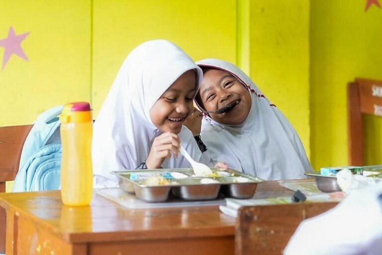 Menyempurnakan Program MBG di Tengah Gelombang Demonstrasi