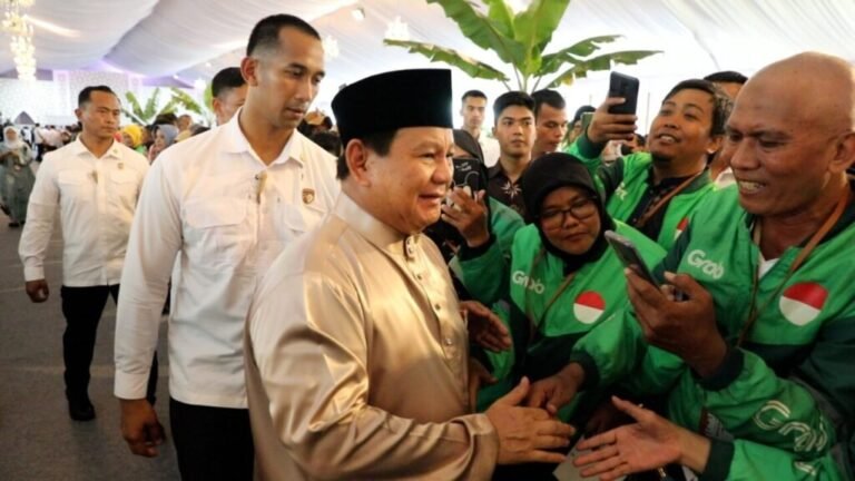 Empati, Transparansi, dan Hukum: Respons Pemerintah atas Insiden Ojol Saat Demo