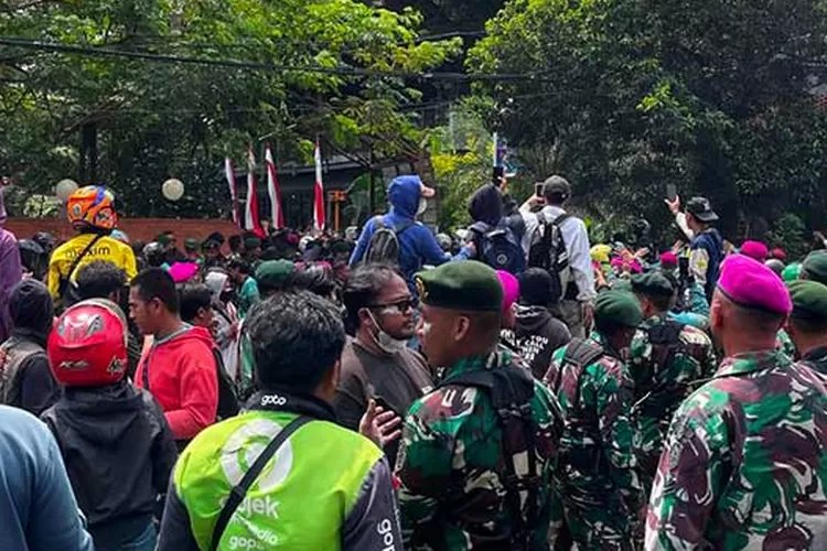 Keluarga Driver Ojol Hingga Tokoh Bangsa Serukan Perdamaian, Hentikan Demo Anarkis