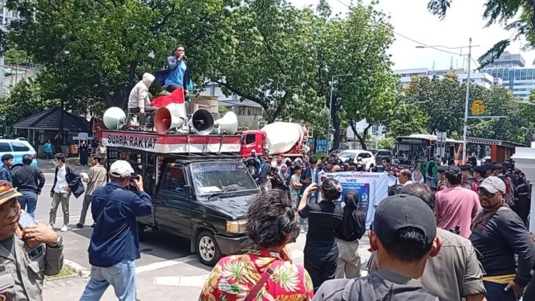 TNI-Polri Amankan Situasi, Imbau Masyarakat Cerdas Tangkal Provokasi Demo