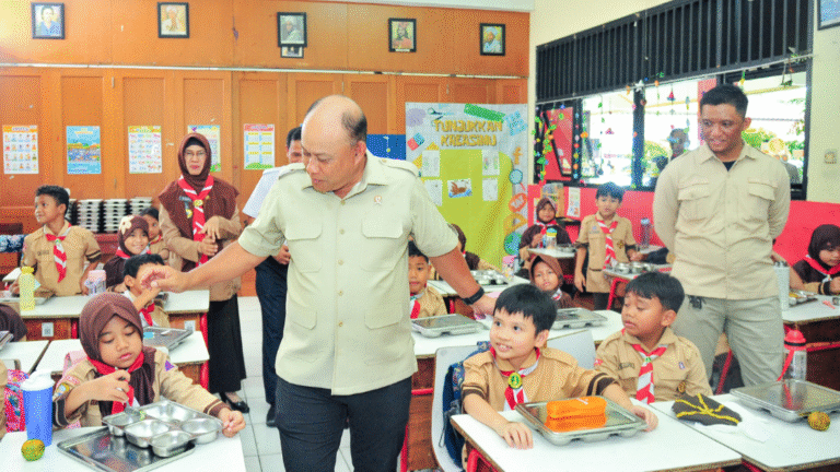 Satu Tahun Pemerintahan Pragib Komitmen Investasi Wujudkan Generasi Sehat Melalui Program MBG