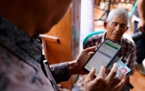 Pemerintah Pastikan Digitalisasi Bansos di Terapkan Secara Nasional