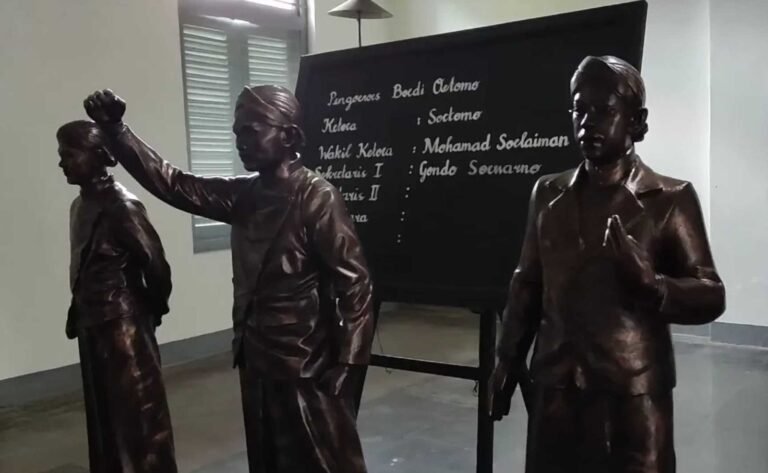 Semangat Hari Sumpah Pemuda: Pemerintahan Prabowo-Gibran Berkomitmen Tingkatkan Kualitas SDM Generasi Muda