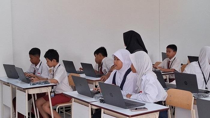 Program Sekolah Rakyat Komitmen Sosial Pemerintah untuk Keluarga Kurang Mampu