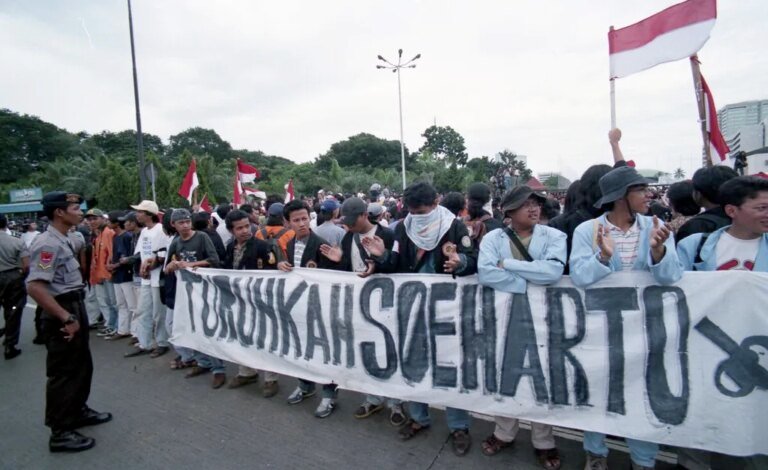 Tetap Tenang, Jangan Terprovokasi Upaya Politisasi Gelar Pahlawan untuk Soeharto