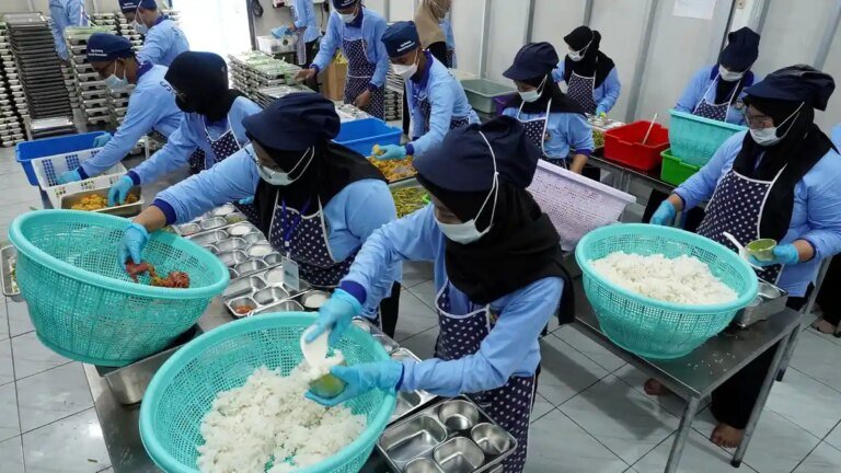 Petani Lokal Terhubung ke Dapur MBG, Pasokan Pangan Makin Pasti