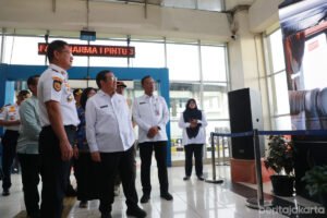 Pemerintah Pastikan Transportasi Publik Siap Layani Masyarakat Nataru