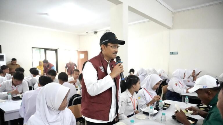 Pemerintah Tegaskan Program Sekolah Rakyat Tanpa Titipan