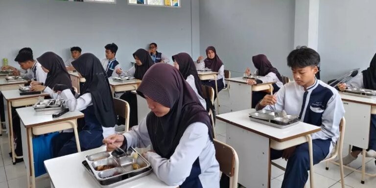 Menjaga Gizi di Bulan Puasa lewat Keberlanjutan Program MBG