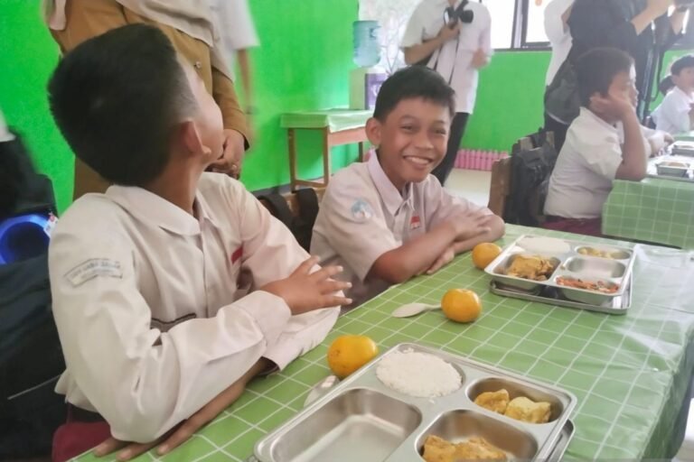 Pemerintah Tingkatkan Pengawasan MBG Melalui Sertifikasi