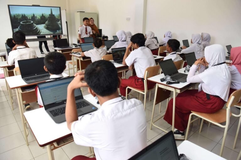 Sekolah Rakyat Jadi Solusi Pemerintah Perluas Pendidikan Berkualitas