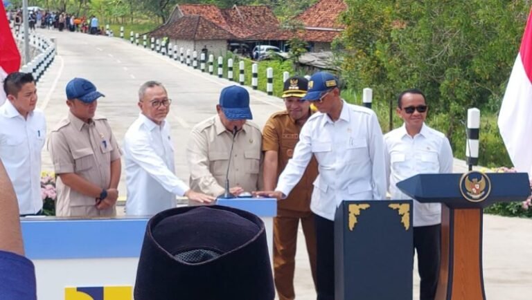 Jalan Inpres Daerah: Infrastruktur dan Jalan Kesejahteraan