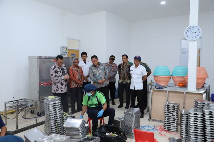Pemerintah Bentuk Tim Khusus BGN-KPK untuk Benahi Sistem Program MBG