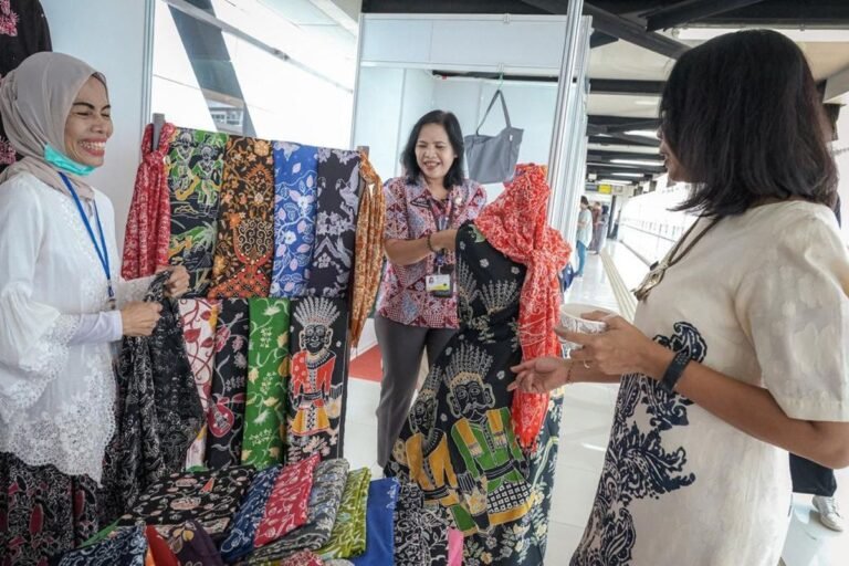 Dari Transmigrasi ke Pasar Global, Ekonomi Kreatif Harus Naik Kelas