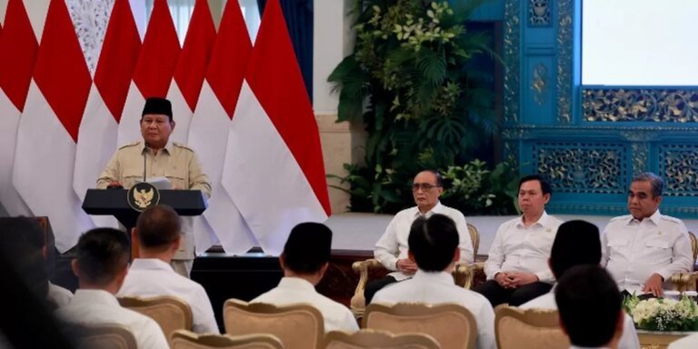 Jelang HUT RI, Prabowo Paparkan Capaian Pemerintah: Revenue Danantara Naik 400%