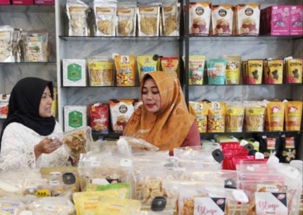 Pemerintah Permudah Sertifikasi Halal, Jalan UMKM Naik Kelas
 