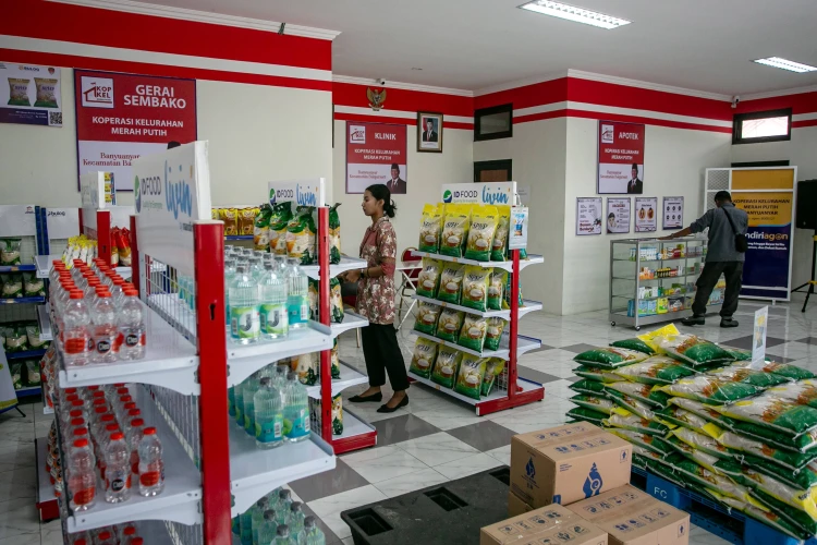 Pemerintah Dorong Koperasi Merah Putih Serap Produk Desa