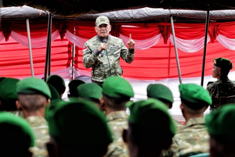 Tegas Menindak OPM, Pemerintah Utamakan Keamanan Warga Papua