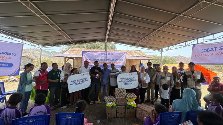 Sinergi dengan Pemerintah, Sobat Sehat dan Ikatan Alumni FKM UI Lakukan Pendampingan Psikososial dan Salurkan Bantuan Pascagempa Nagekeo, NTT