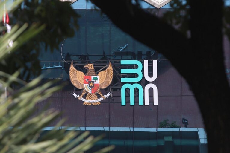 Prabowo Dorong BUMN Lebih Efisien dan Berorientasi pada Manfaat Publik